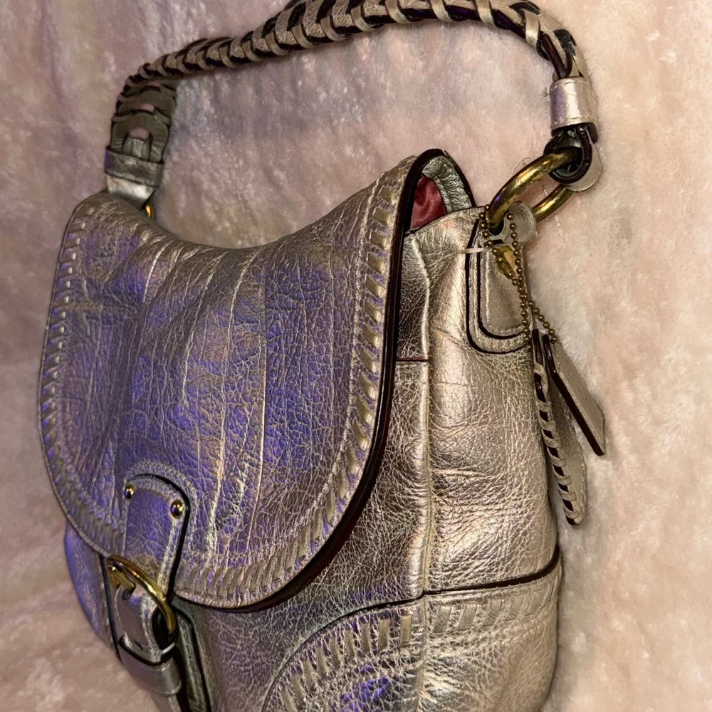 Rare Coach Metallic Whipstitch Leather Convertible Shoulder Bag in Platinum GUC - Picture 3 of 14